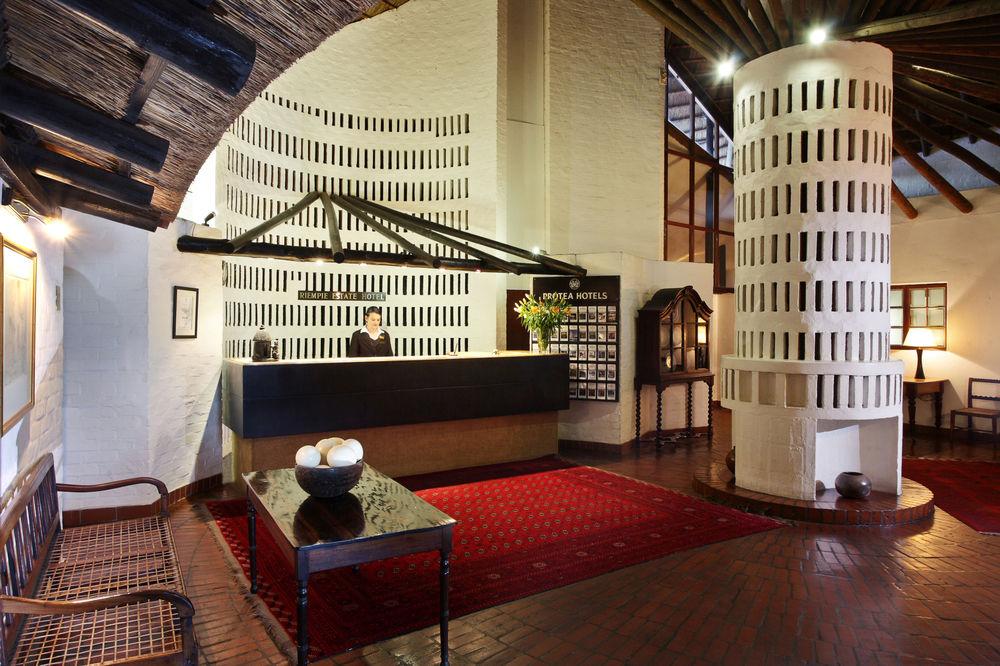 Protea Hotel By Marriott Oudtshoorn Riempie Estate Zewnętrze zdjęcie