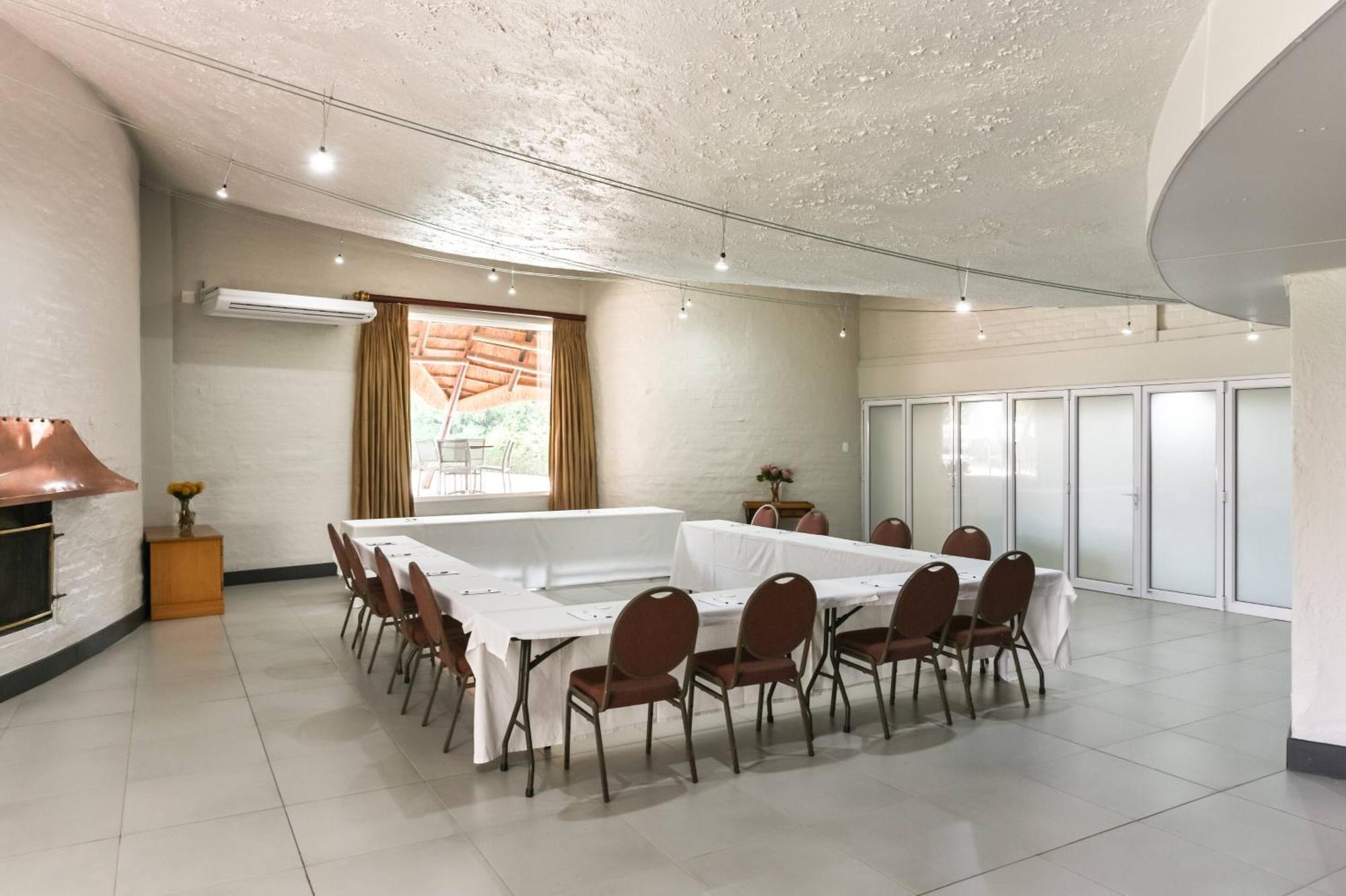 Protea Hotel By Marriott Oudtshoorn Riempie Estate Zewnętrze zdjęcie