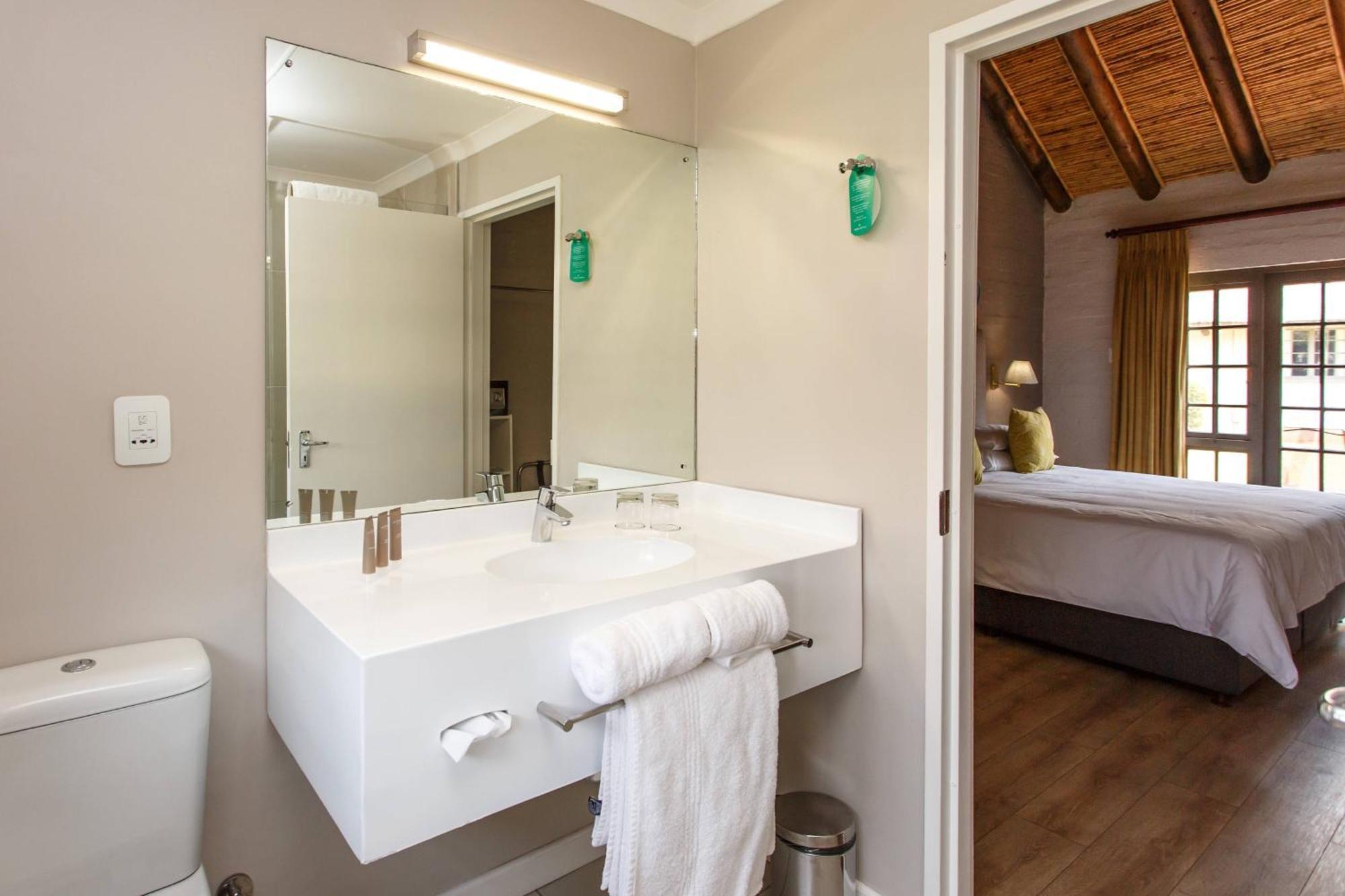 Protea Hotel By Marriott Oudtshoorn Riempie Estate Zewnętrze zdjęcie