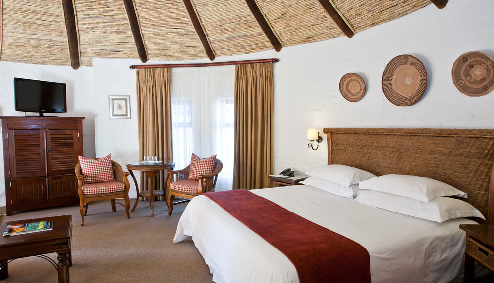 Protea Hotel By Marriott Oudtshoorn Riempie Estate Zewnętrze zdjęcie