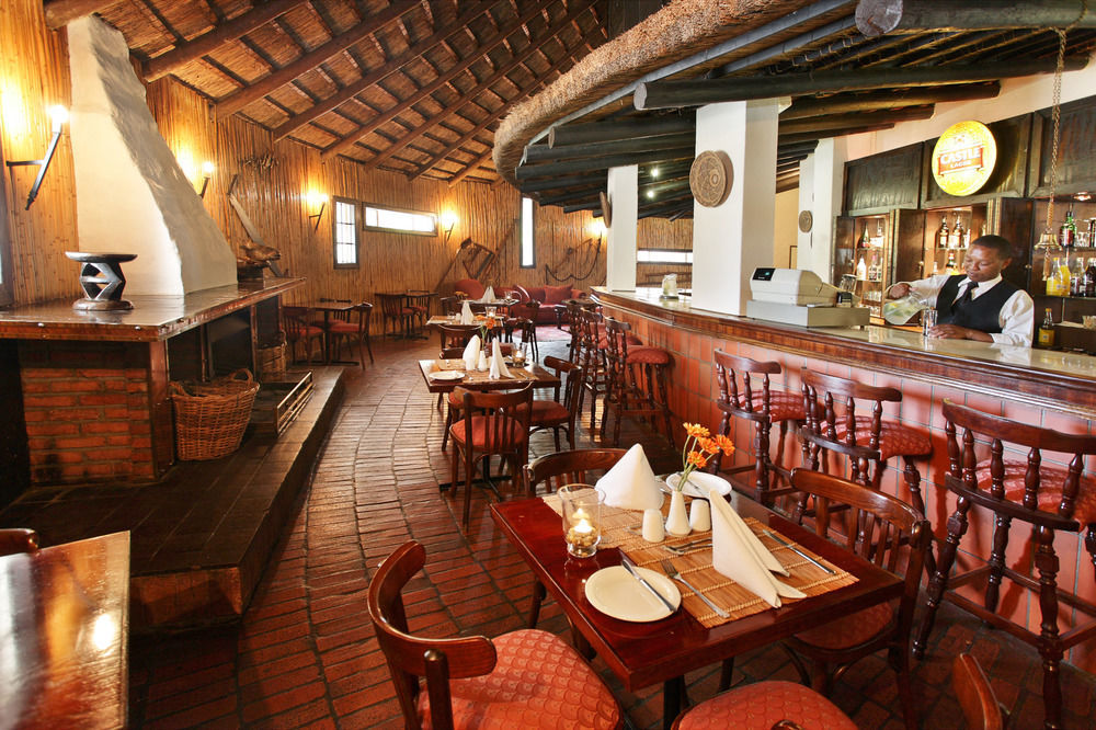 Protea Hotel By Marriott Oudtshoorn Riempie Estate Zewnętrze zdjęcie